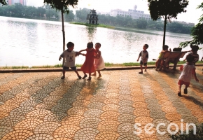 Gạch hè đường